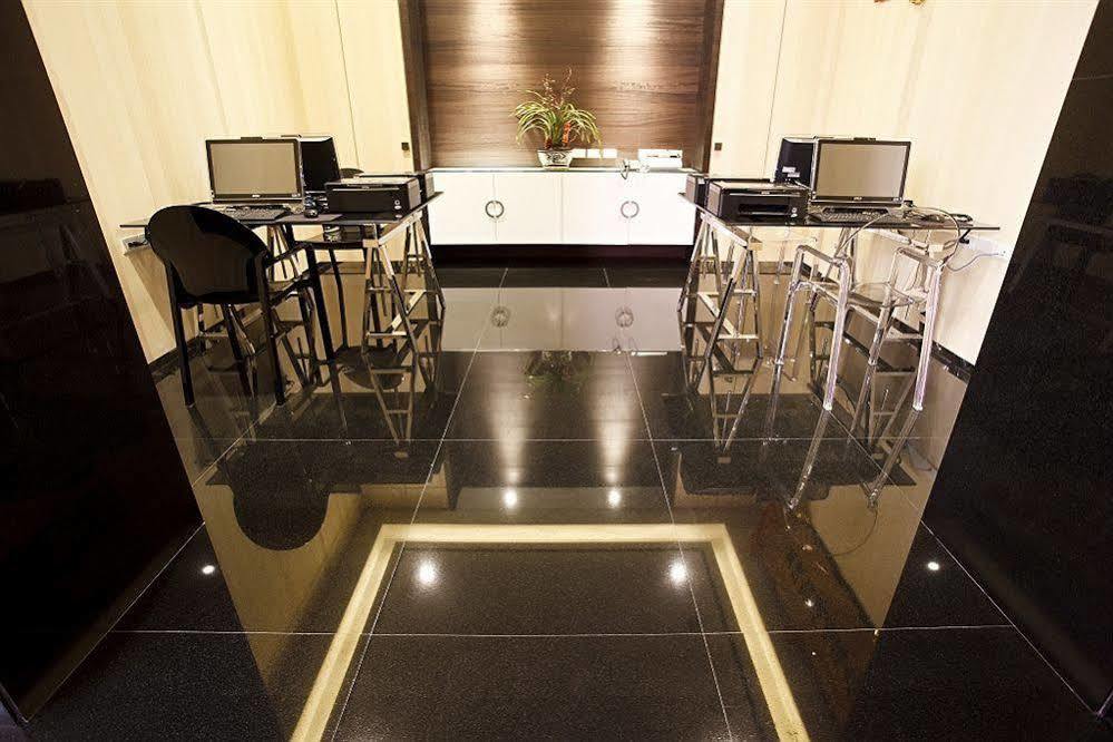 Royal Group Hotel Ho Yi Branch Kaohsiung Exterior foto